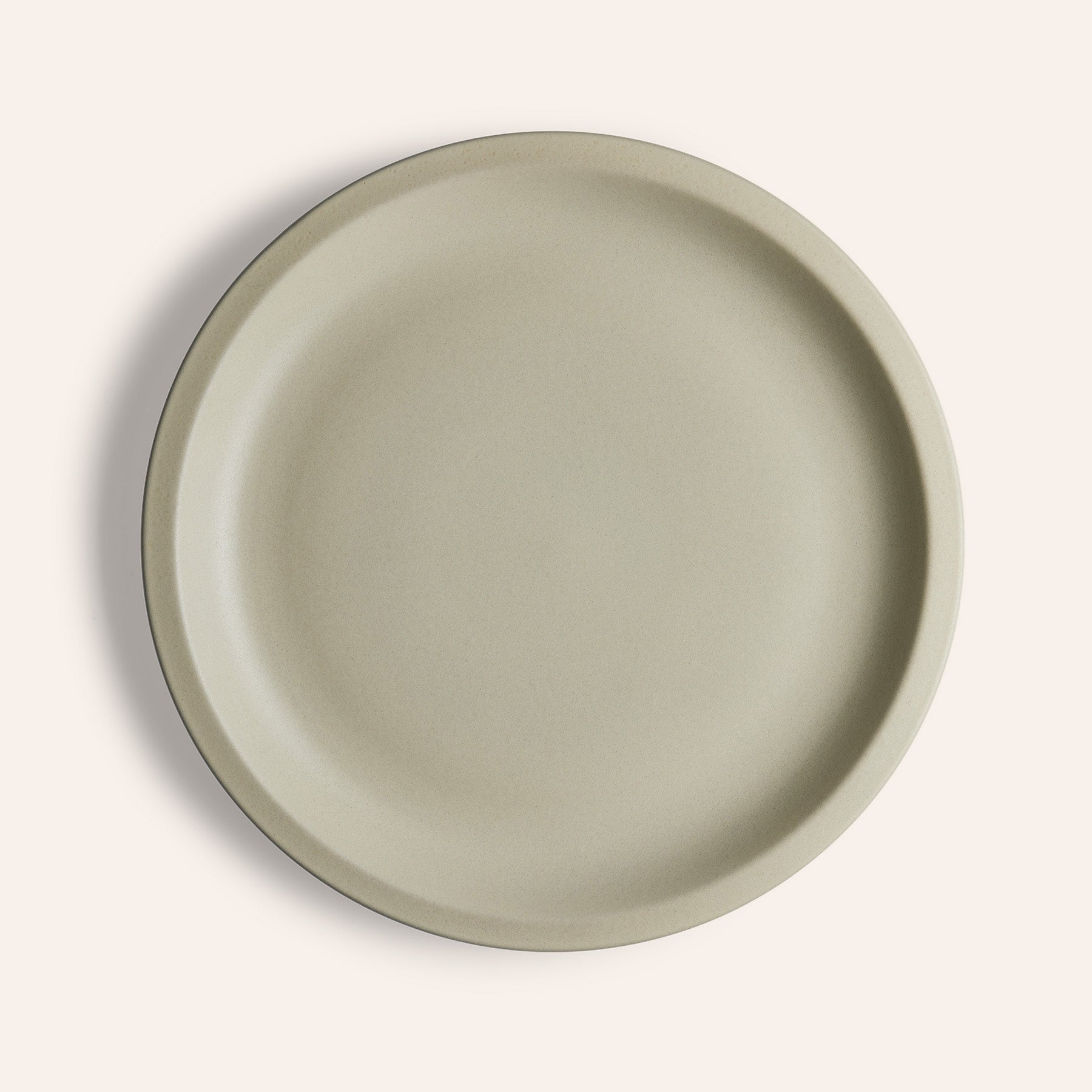 Rim Serving Platter in Barley