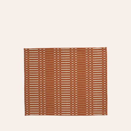 Helios Placemat in Brick